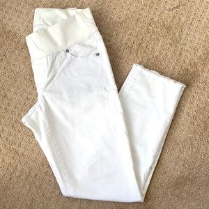 Maternity skinny jeans